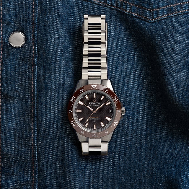 Frontansicht der Zenith Chronomaster Solo Sport 