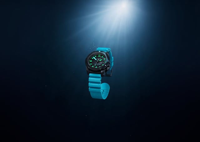 Victorinox Dive Pro Automatik, Ref. 242071, Uhr im Wasser