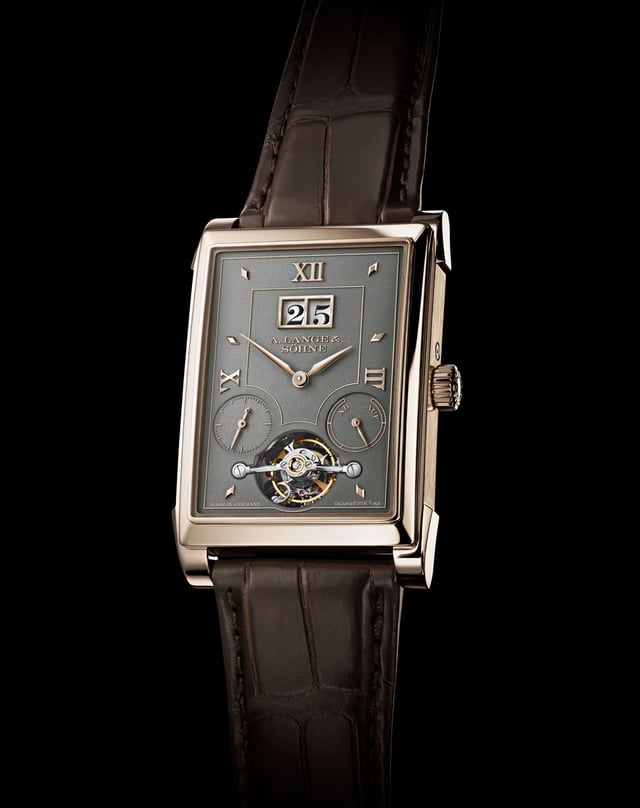 A-Lange-Soehne-Cabaret-Tourbillon-Honeygold-Halbseite