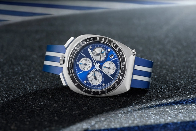 Bulova Shelby Racer-Chronograph - 150th-Anniversary-Limited-Edition, Uhr liegend 