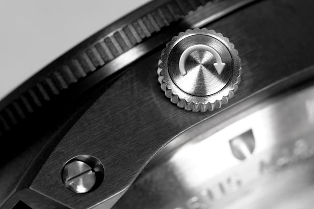 Fortis: Marinemaster M-44 Gravity Black Krone