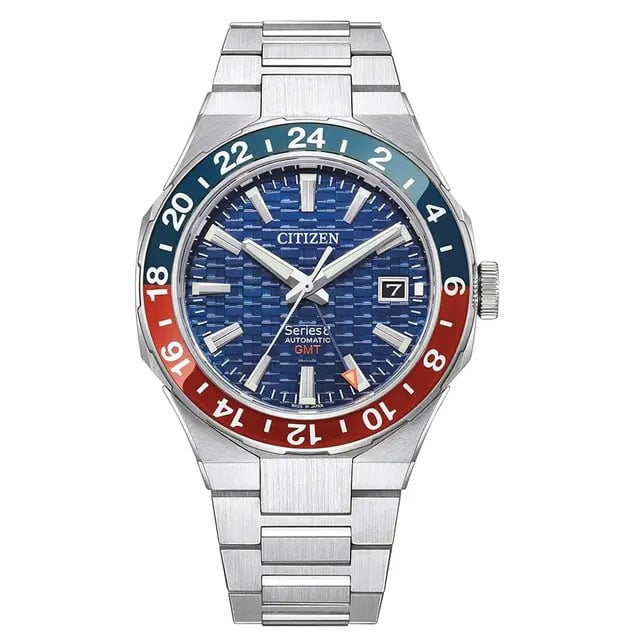 Citizen: Series 8 880 GMT mit blau-roter Lünette