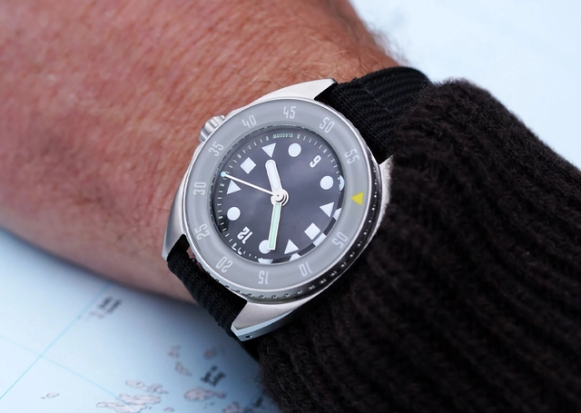 Paulin – Mara Black, Taucheruhr mit Automatikwerk