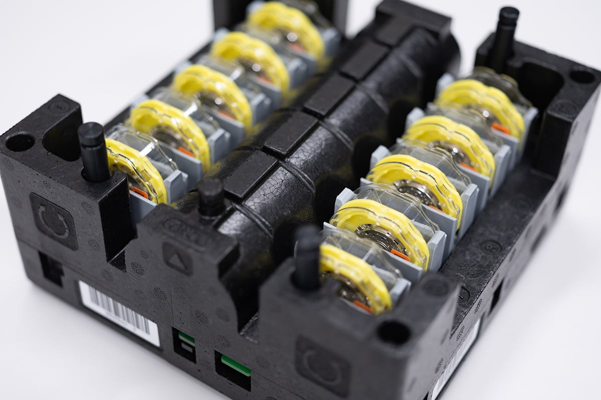 Omega Laboratoire de Precision Dual Metric Technology