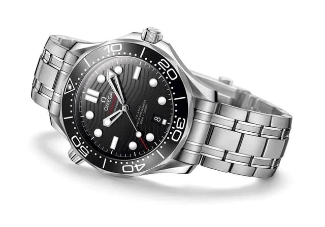 Omega: Seamaster Diver 300M in Edelstahl mit Edelstahlband
