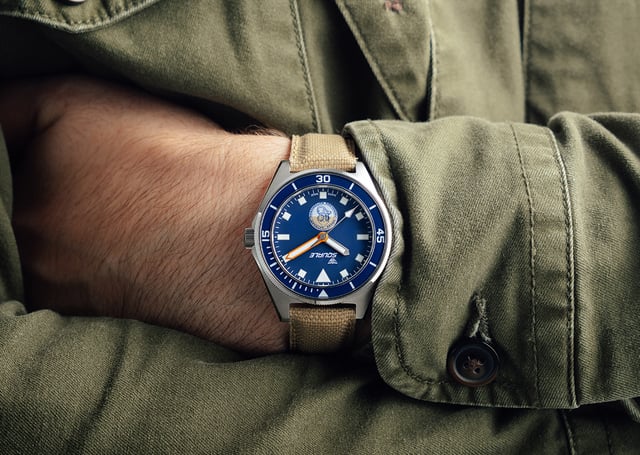 Squale Galeazzi Artiglio am Handgelenk