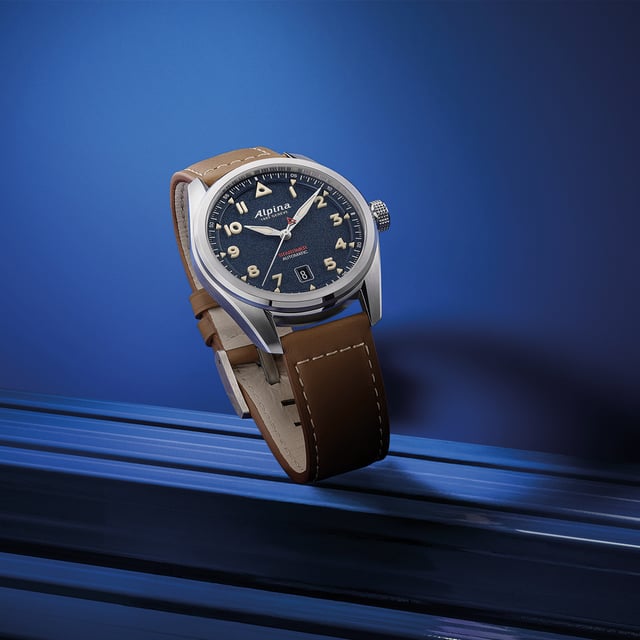 Alpina Startimer Pilot Automatic mit Zifferblatt in Blau, Referenz AL-525NW4S36