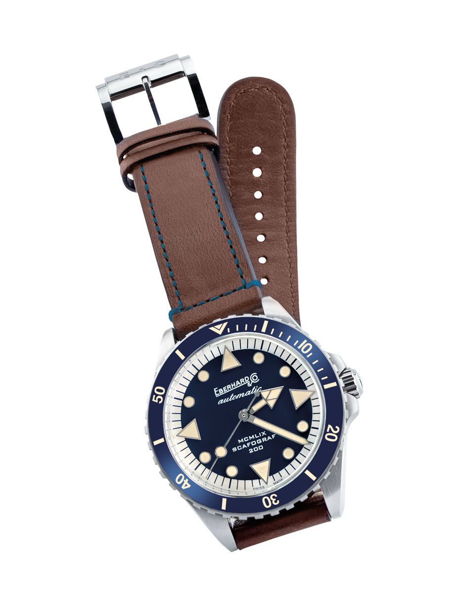 Eberhard & Co.: Scafograf 200 MCMLIX in Blau mit Lederband