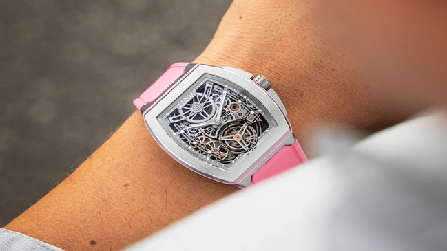 Bianchet – UltraFino “Las Coloradas”, Sportuhr mit Tourbillon und Automatikwerk