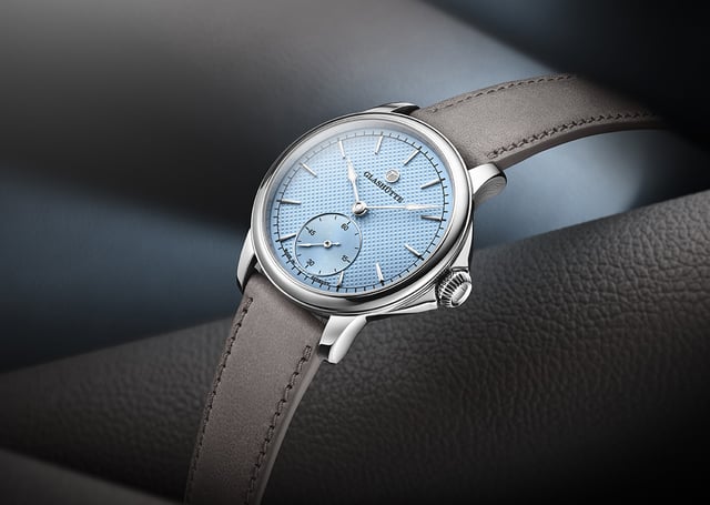 Tutima: Patria, Uhr mit blauem Zfferblatt