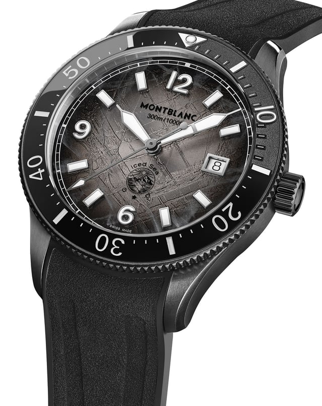 Zifferblatt in Gletscheroptik: Montblanc Iced Sea Automatic 0 Oxygen 