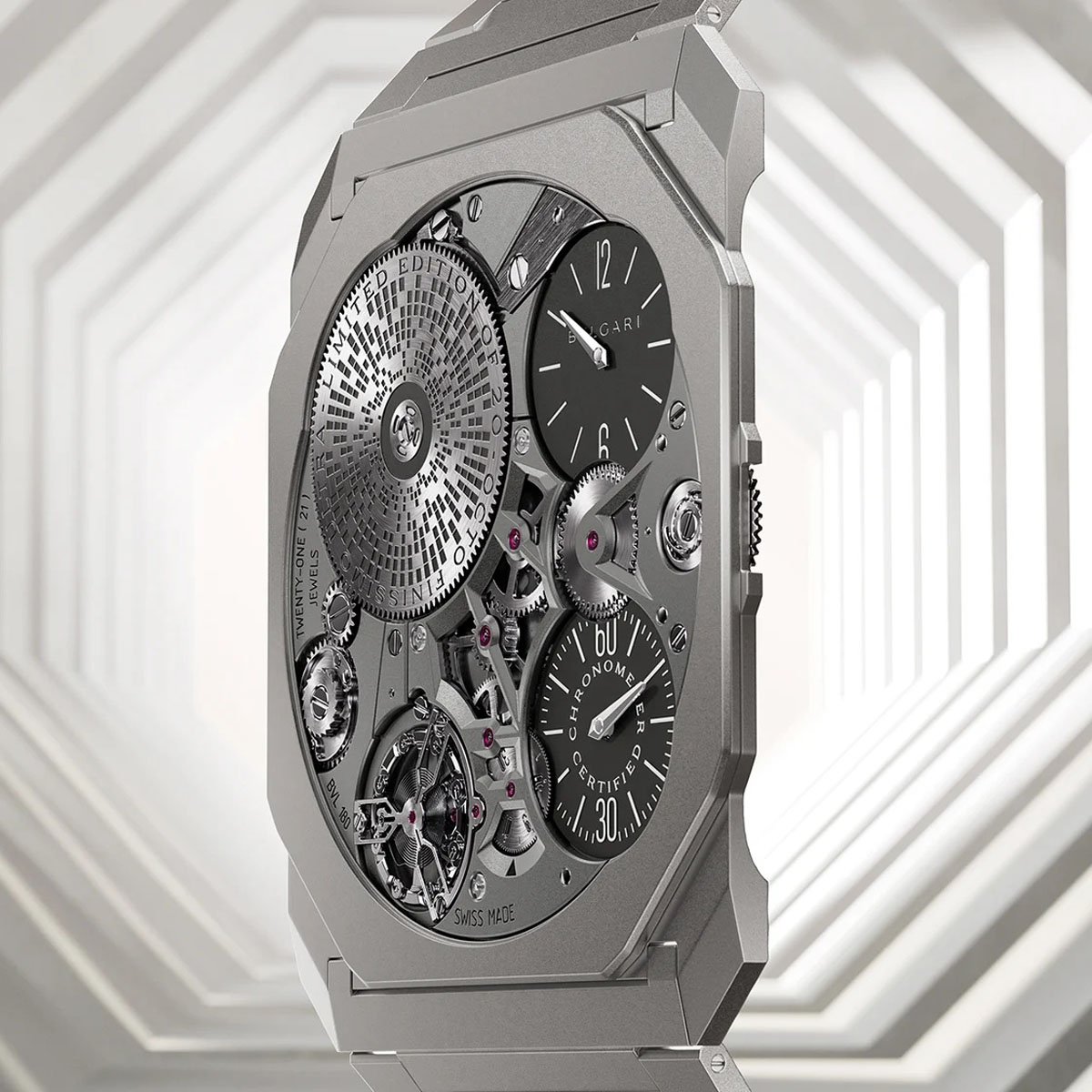 1,70 mm hoch: Bulgari Octo Finissimo Ultra Mark II