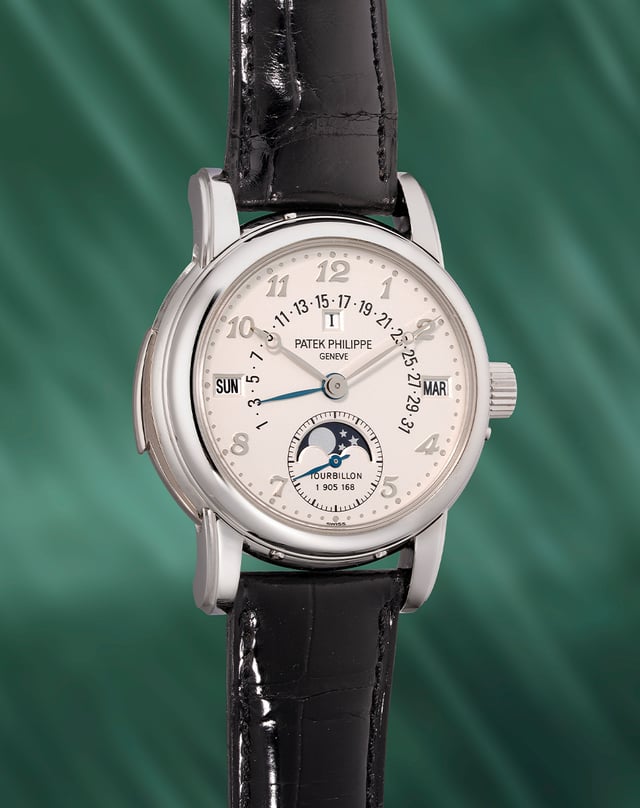 Patek Philippe Ref. 5016P-010, elegante Luxusuhr aus Gold mit Minutenrepetition