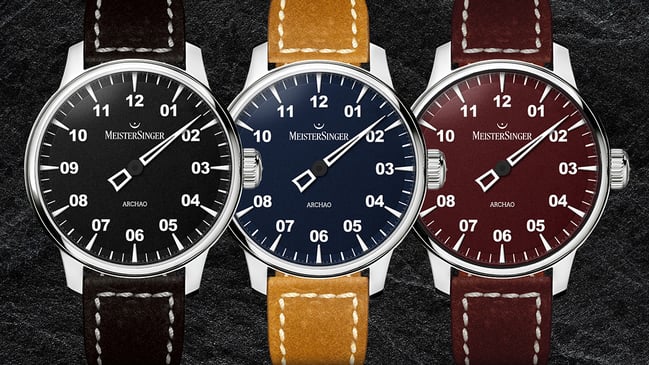 Meistersinger Archao Edelstahl, ref. AR902, AR908, AR911, drei Uhren vor schwarzem Hintergrund