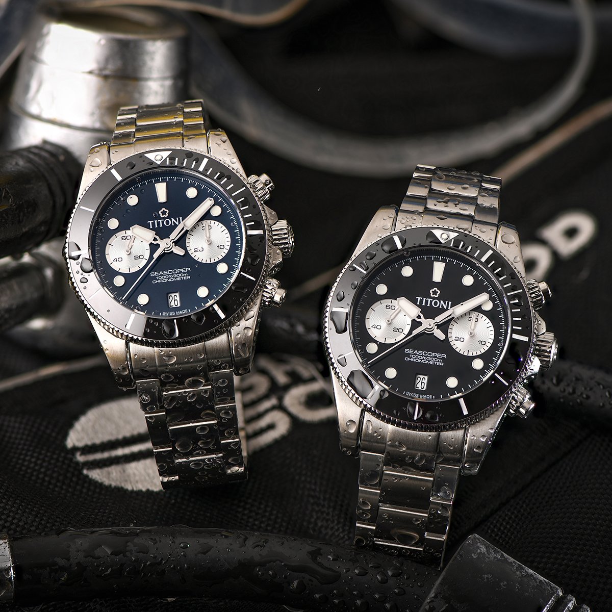 Zwei Versionen der Seascoper 300 Bi-Compax Chronograph