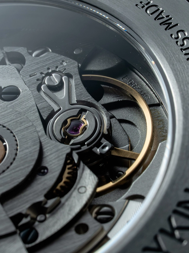 Louis Erard x Konstantin Chaykin: Unfrogettable, Uhrwerk