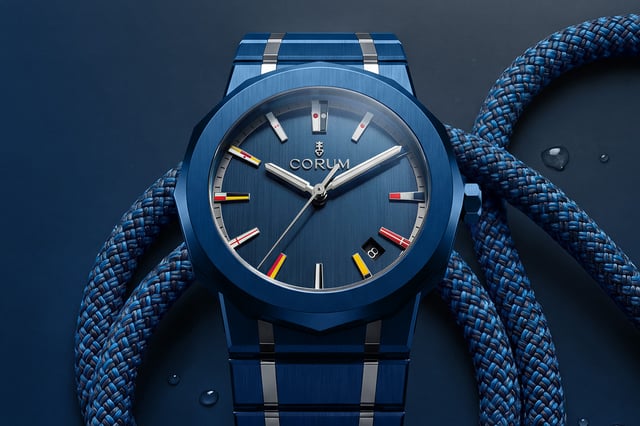 Corum Admiral Keramik, A39.231.CB0.5F: closeup Keramikuhr