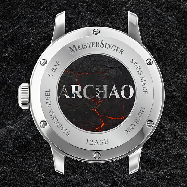 Meistersinger Archao Edelstahl, Gehäuseboden