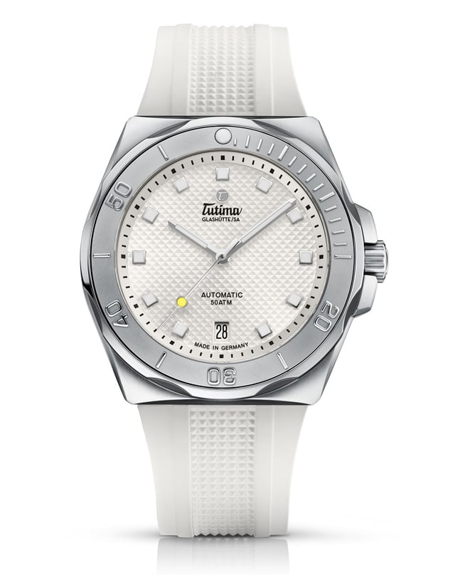 Tutima_M2-Seven-Seas-S-Tennis-Edition-Soldat