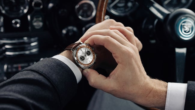 Breitling-Top-Time-B01-Chronograph-41-Tribute-to-Aston-Martin-DB5-Edelstahl.jpg