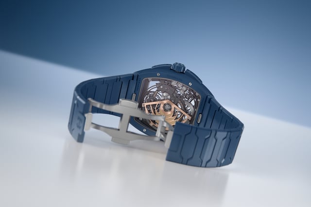 Rückseite der blauen Bianchet UltraFino Tonneau Deep Blue