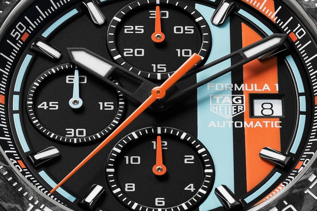 Zifferblatt-Detail des TAG Heuer Formula 1 Automatic Chronograph x Gulf