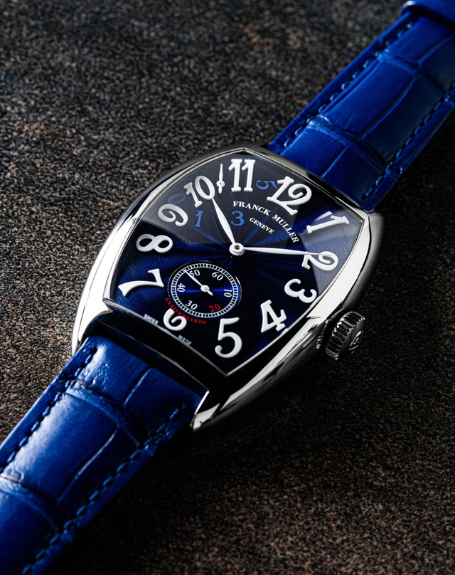 Franck Muller: Cintrée Curvex Crazy Power Reserve Orologi & Passioni