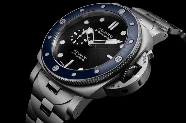 Panerai – Submersible PAM01756, Taucheruhr mit Automatikkaliber und Metallband