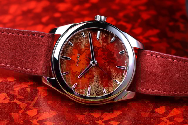 Awake: Son Mai Frosted Leaf Royal Red