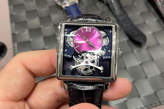 Rudis Sylva: RS11, Livebild von der Watches and Wonders 2026
