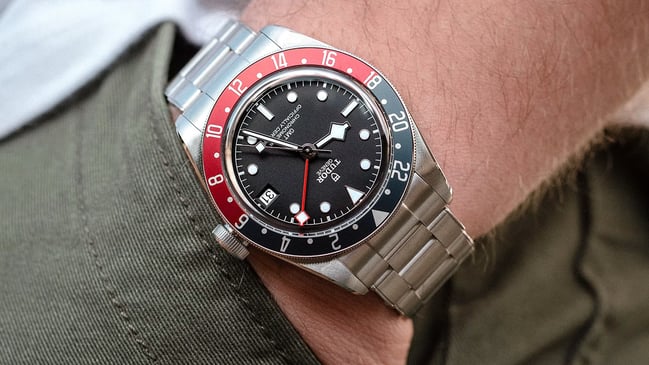 Tudor Black Bay GMT, Toolwatch aus Edelstahl mit rot-blauer Lünette und Automatikwerk