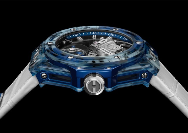 Hublot: Big Bang Tourbillon Novak Djokovic GOAT Edition Blue liegend