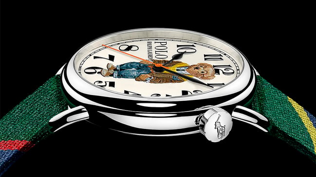 Seitenansicht Ralph Lauren Preppy Bear Watch mit Armband