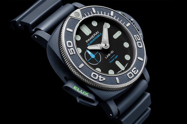 Panerai, mechanische Taucheruhr mit elektrischer Leuchtanzeige