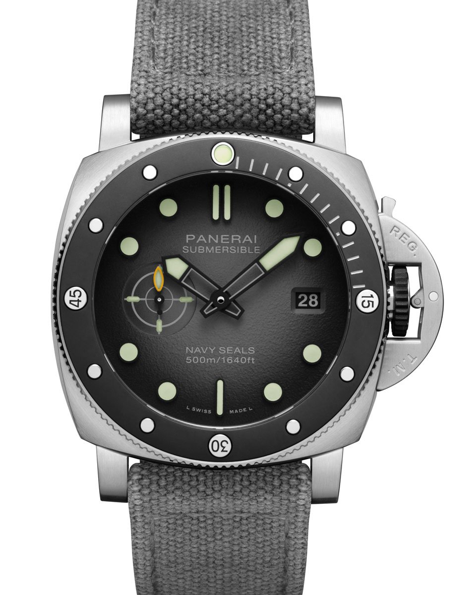 Panerai-Submersible-Navy-Seals-PAM01738-Canvasband