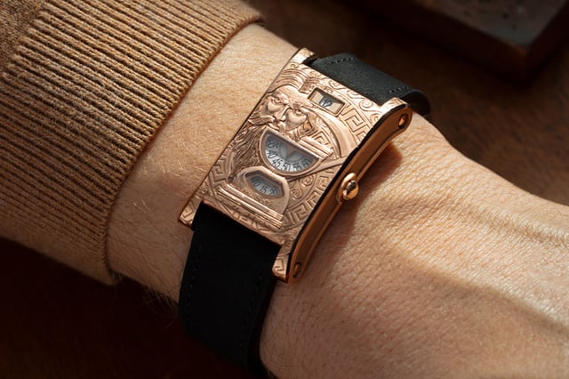 Chronoswiss – Neo Digiteur Chronos, ausgefallene Golduhr mit aufwendigen Gravuren