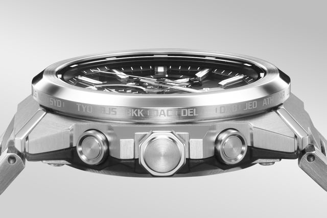 die CASIO GST W1000D von der Seite, DETAIL