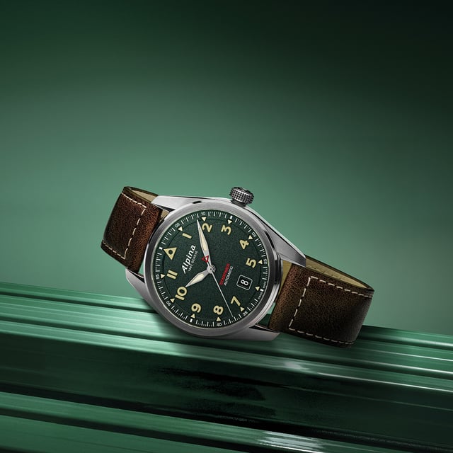 Alpina Startimer Pilot Automatic mit Zifferblatt in Grün