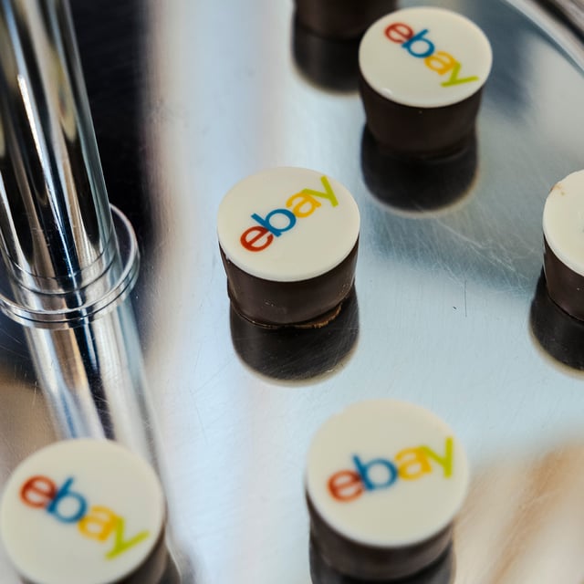 Pralinen in der eBay-Lounge