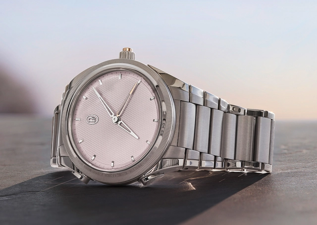 Parmigiani Fleurier – Tonda PF Minute Rattrapante Arctic Rose, Luxusuhr mit utomatik-Manufakturkaliber