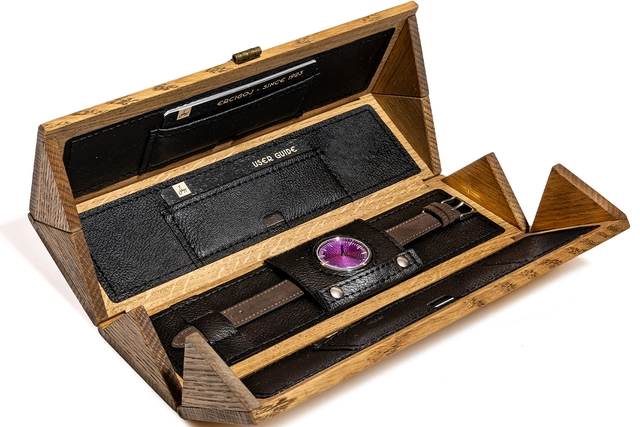 Ercigoj – Cornely, Automatikuhr mit gesticktem Zifferblatt und Edelstahlgehäuse