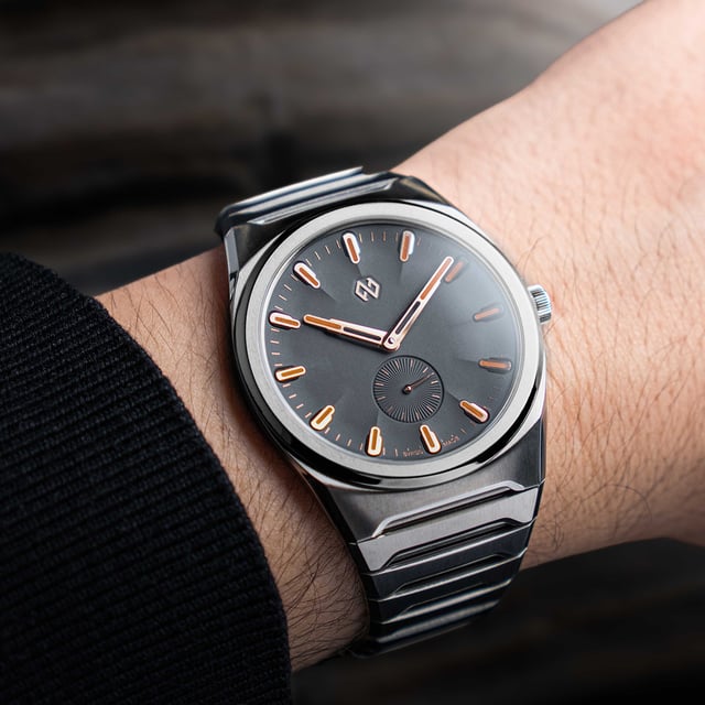 Formex Aria Manufacture-Chronometer 40 mm am Handgelenk
