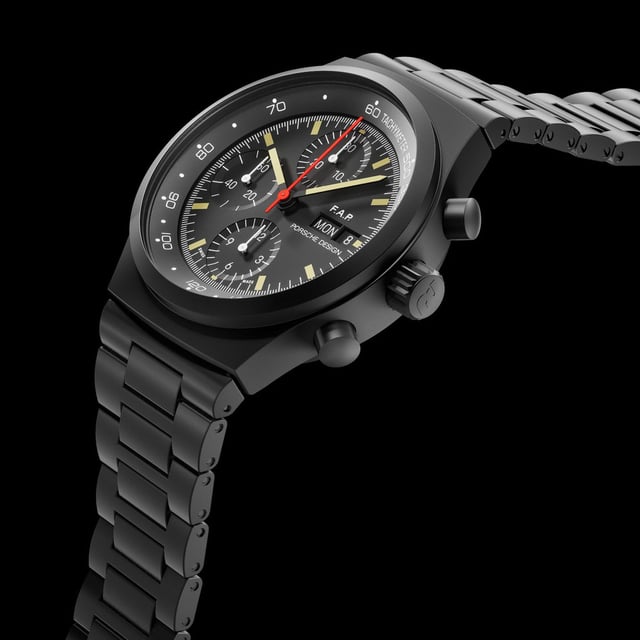 Porsche Design: Chronograph 1 Jubiläumsedition 90 Jahre F. A. Porsche Halbseite