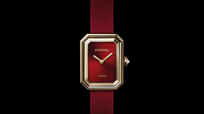 Chanel Première Ribbon Red