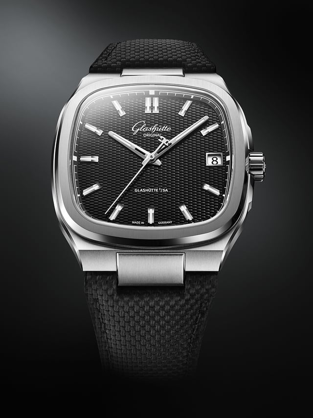 Glashuette Original 70s Vinyl Record: Frontansicht Uhr