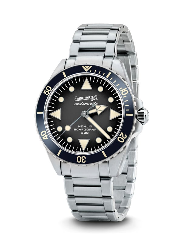 Eberhard & Co.: Scafograf 200 MCMLIX mit Edelstahl-Gliederband