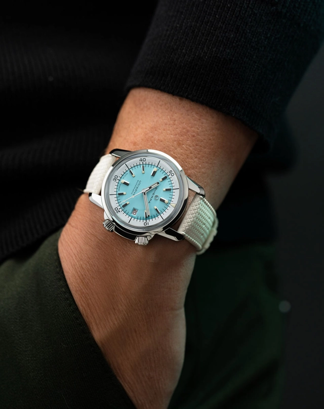 Sherpa Ultradive Atoll Wristshot