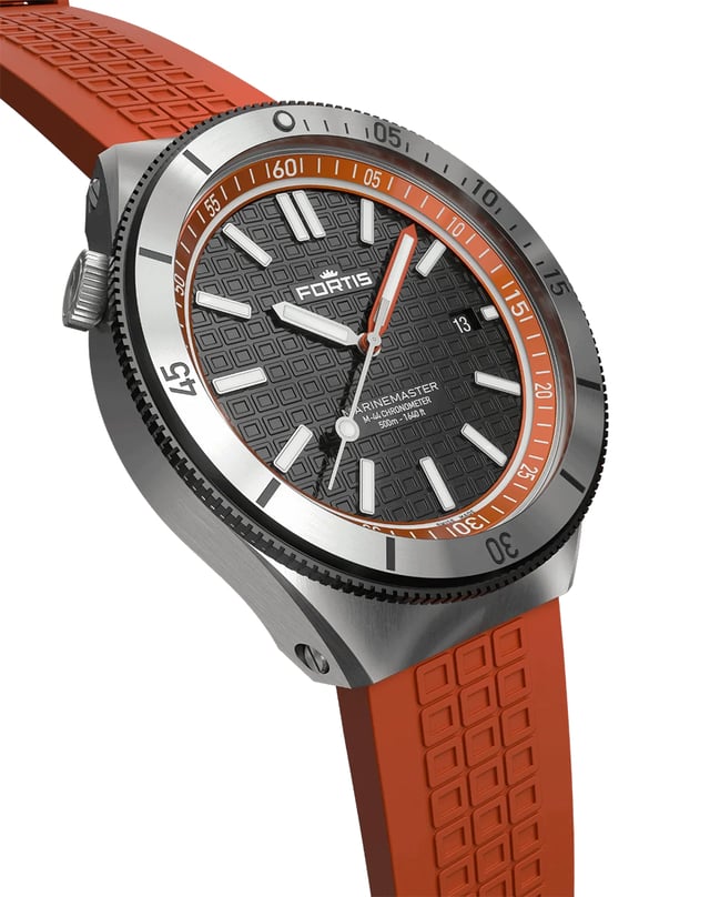 Fortis Marinemaster, robuste Taucheruhr mit orangefarbenem Kautschukband