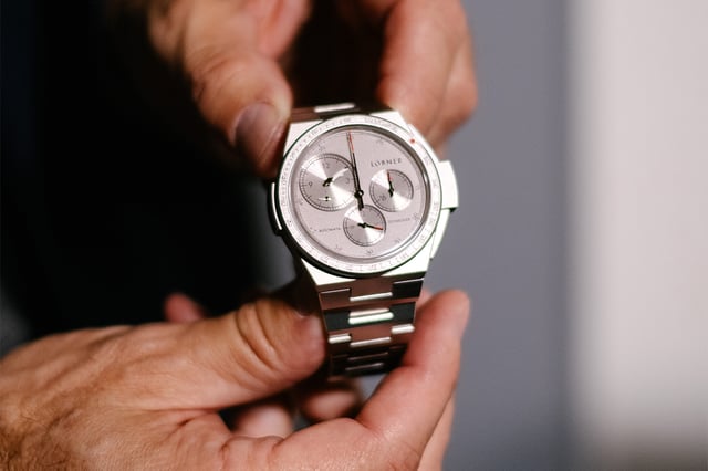 Hunderte Uhren warten auf der WatchTime Düsseldorf darauf, entdeckt zu werden.