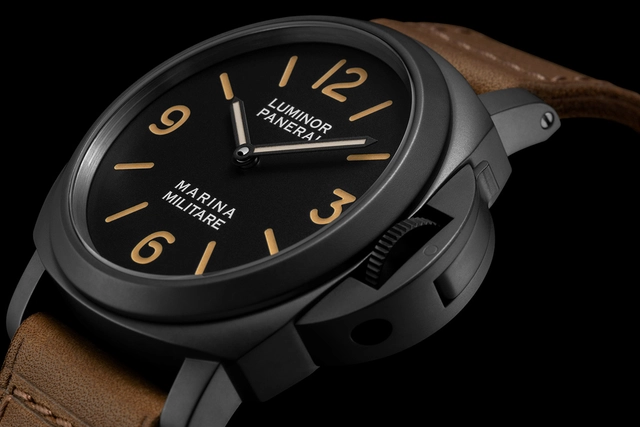 Panerai Luminor Marina Militare, Referenz PAM05218 Zifferblatt
